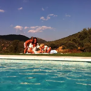 balneario-aguas-de-villaharta.es-andalucia.com/